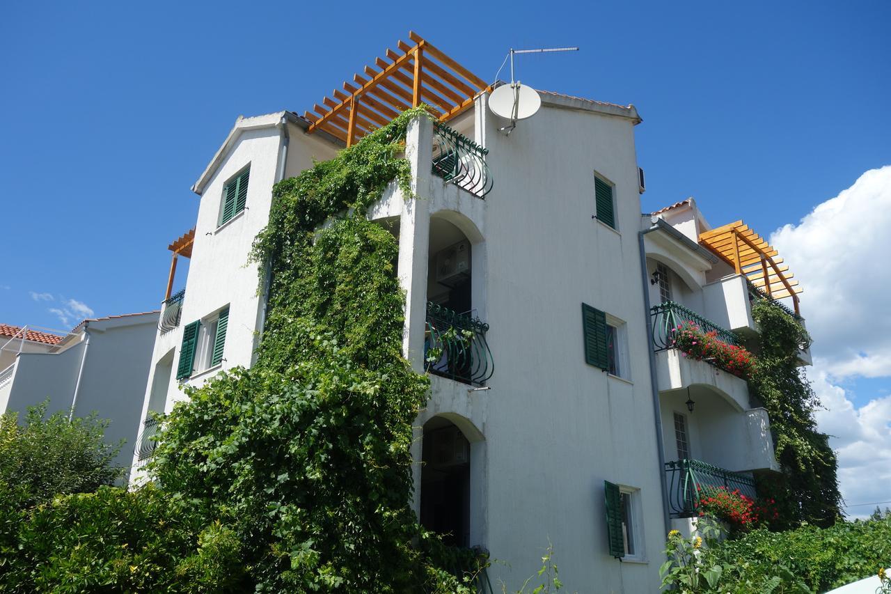 Apartments Nada Vodice Extérieur photo