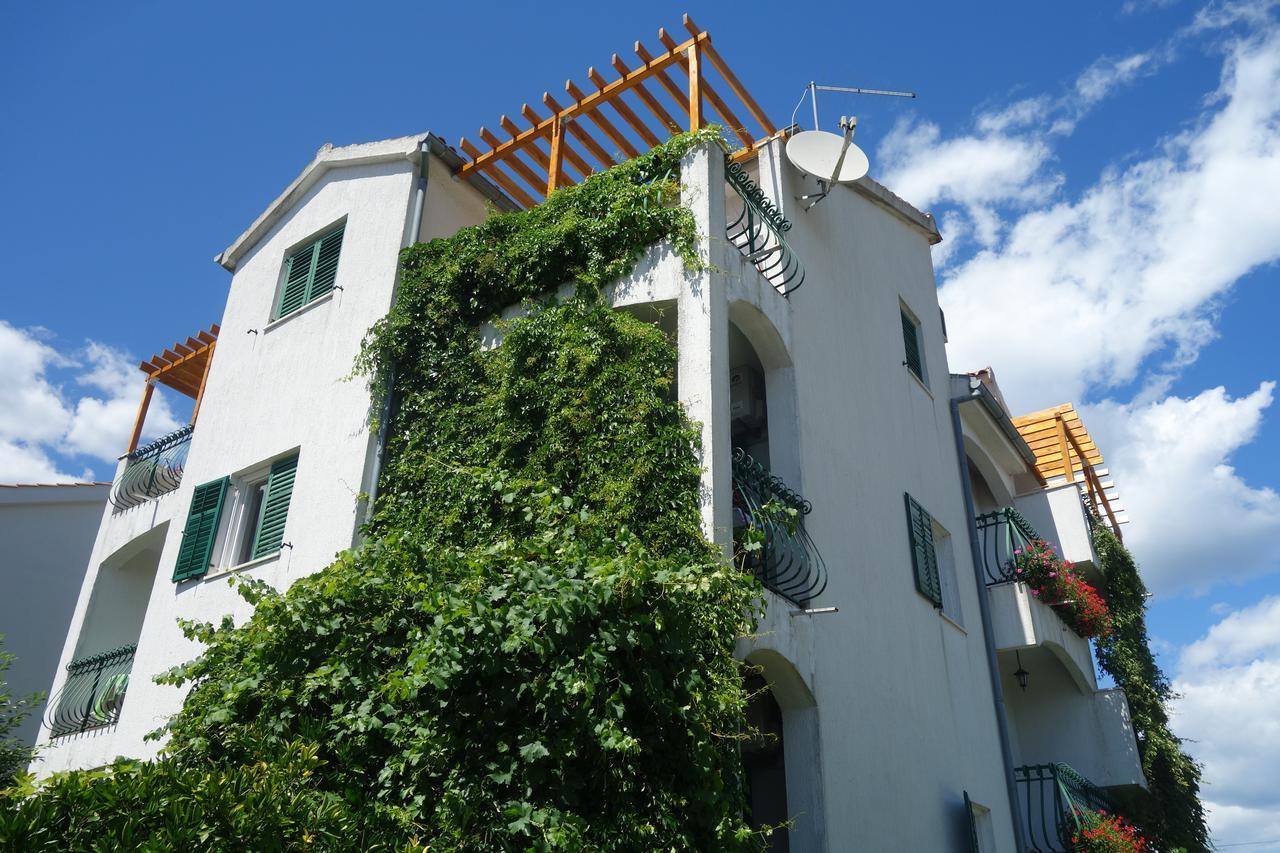 Apartments Nada Vodice Extérieur photo
